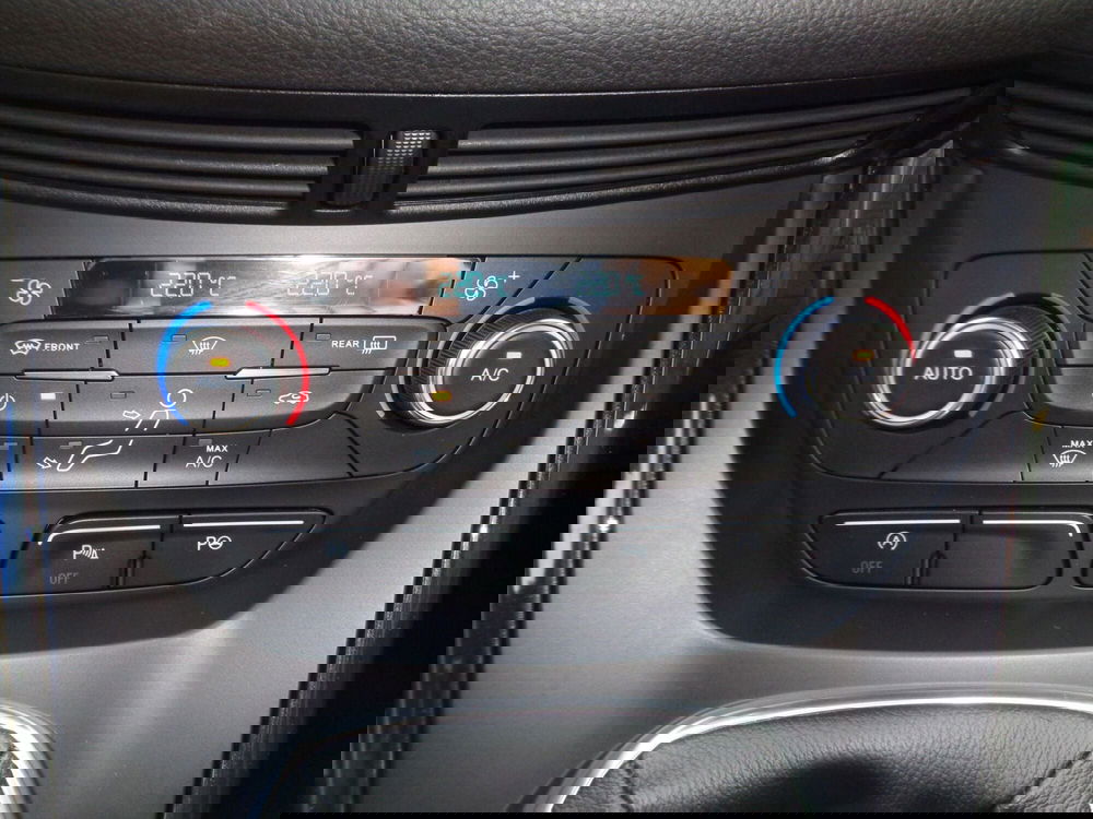 Ford Kuga usata a Treviso (15)