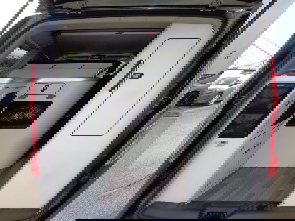 Ford Transit Custom Furgone usata a Treviso (18)