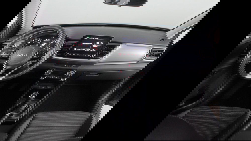 Kia Stonic usata a Palermo (8)