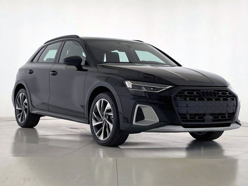 Audi A3 allstreet nuova a Perugia (6)