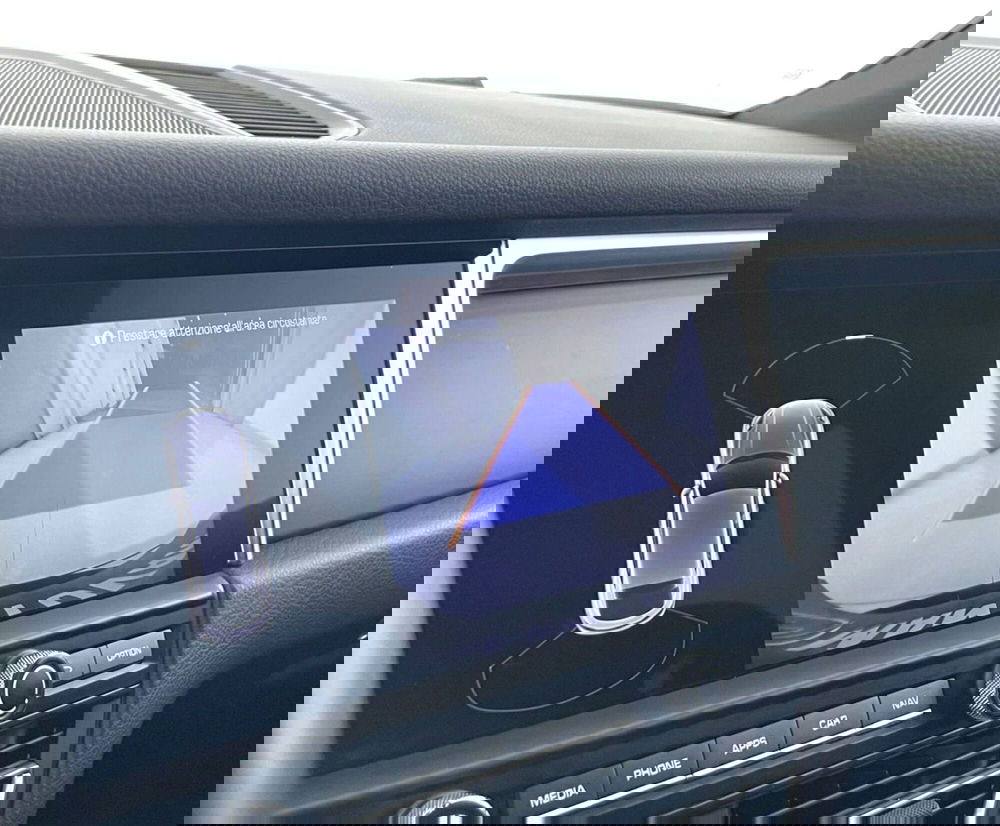 Porsche Macan usata a Perugia (12)