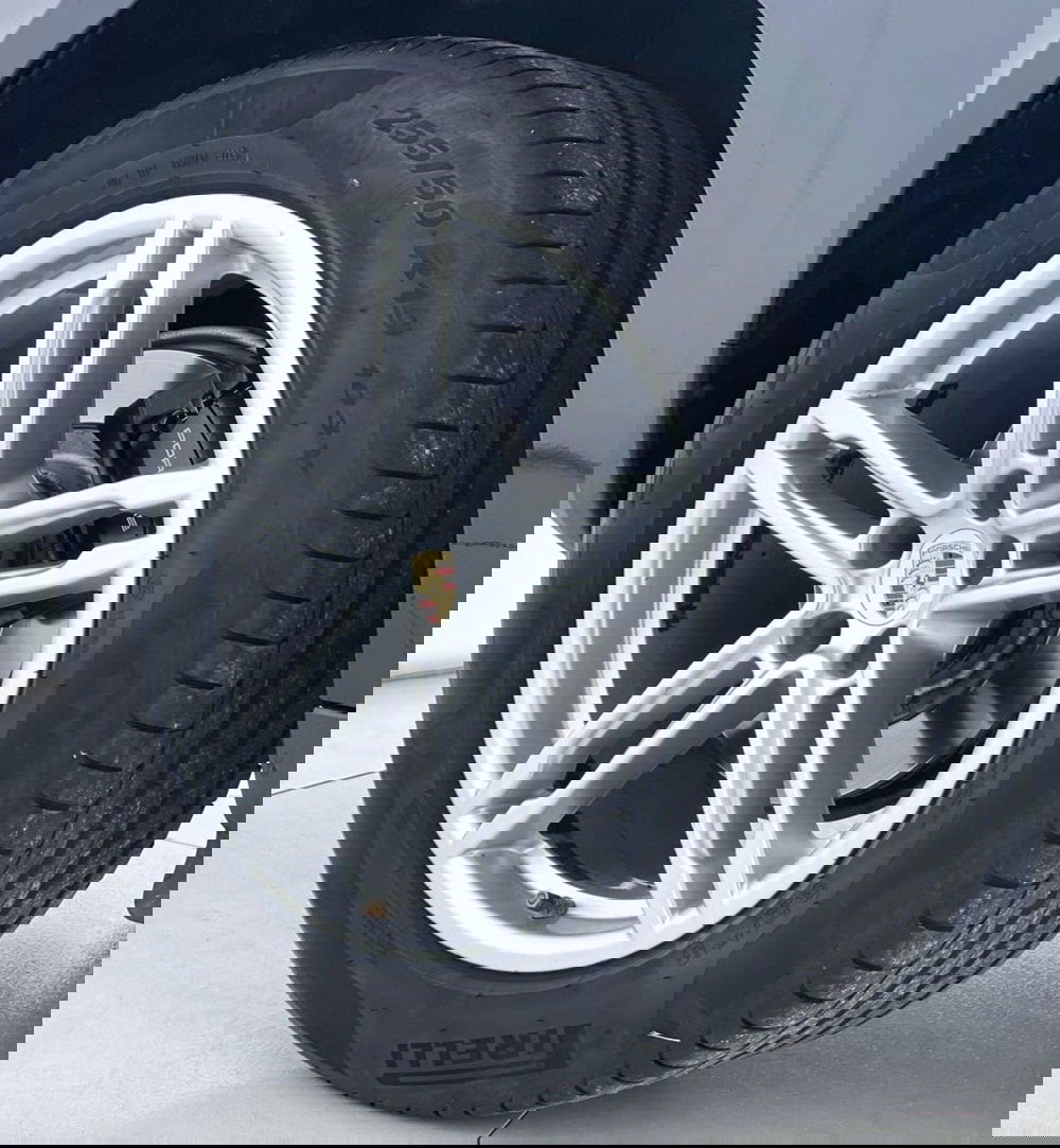 Porsche Macan usata a Perugia (19)