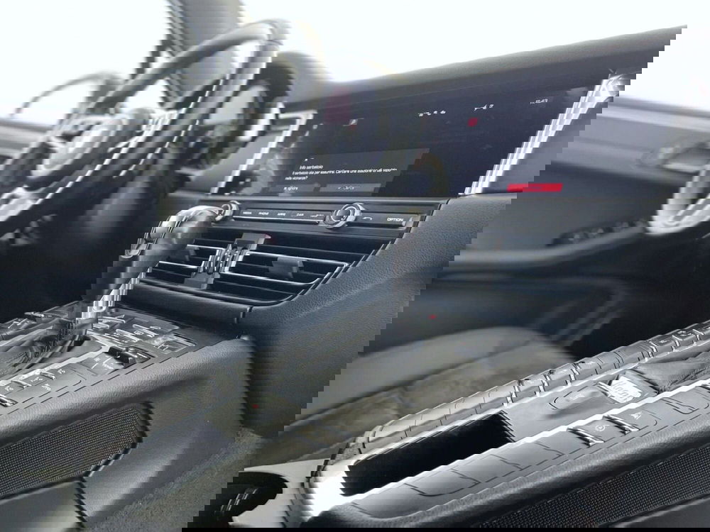 Porsche Macan usata a Perugia (8)