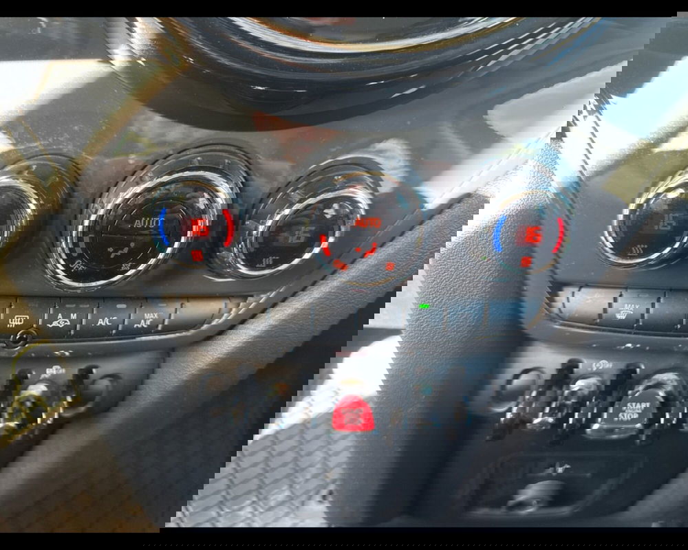 MINI Mini Countryman usata a Napoli (18)