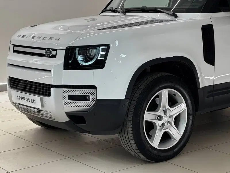 Land Rover Defender usata a Savona (19)