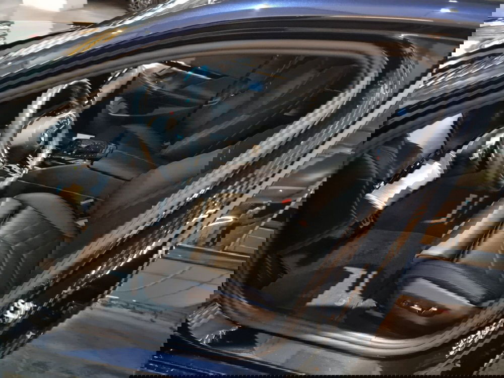 BMW Serie 5 Touring usata a Caserta (14)