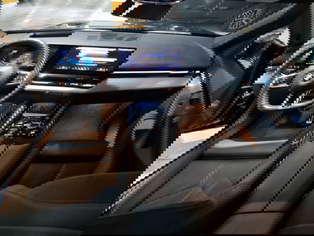 BMW Serie 5 Touring usata a Caserta (16)