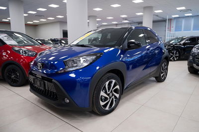 Toyota Aygo X 1.0 Active 72cv nuova a Rivoli