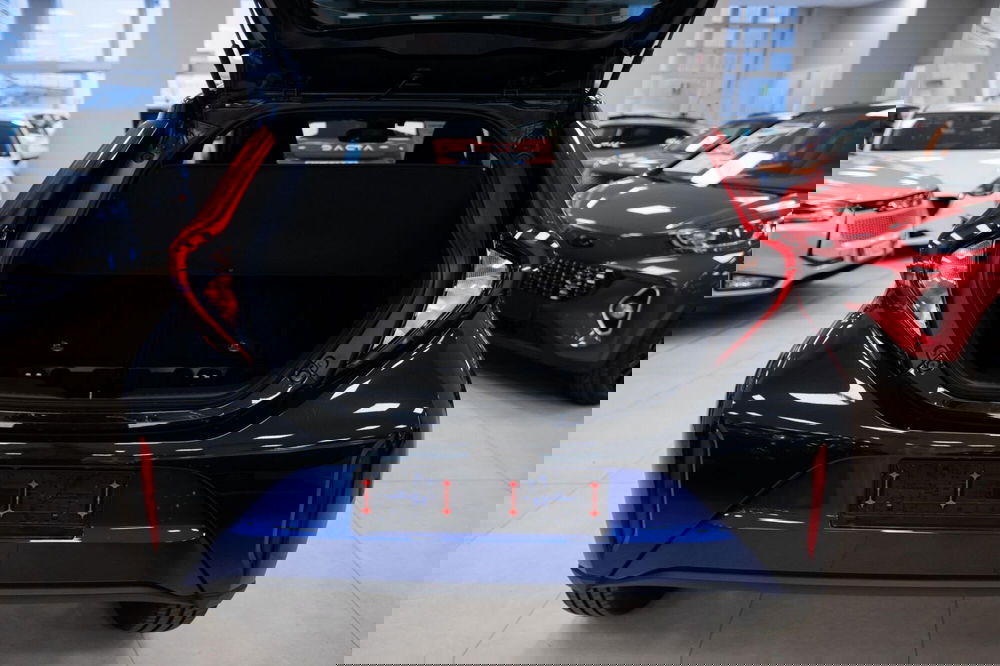 Toyota Aygo X nuova a Torino (13)