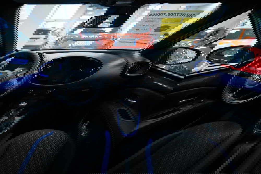 Toyota Aygo X nuova a Torino (8)