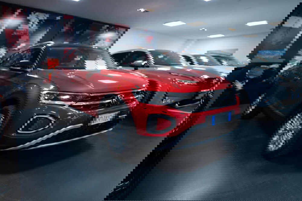 Volkswagen T-Roc usata a Torino (16)