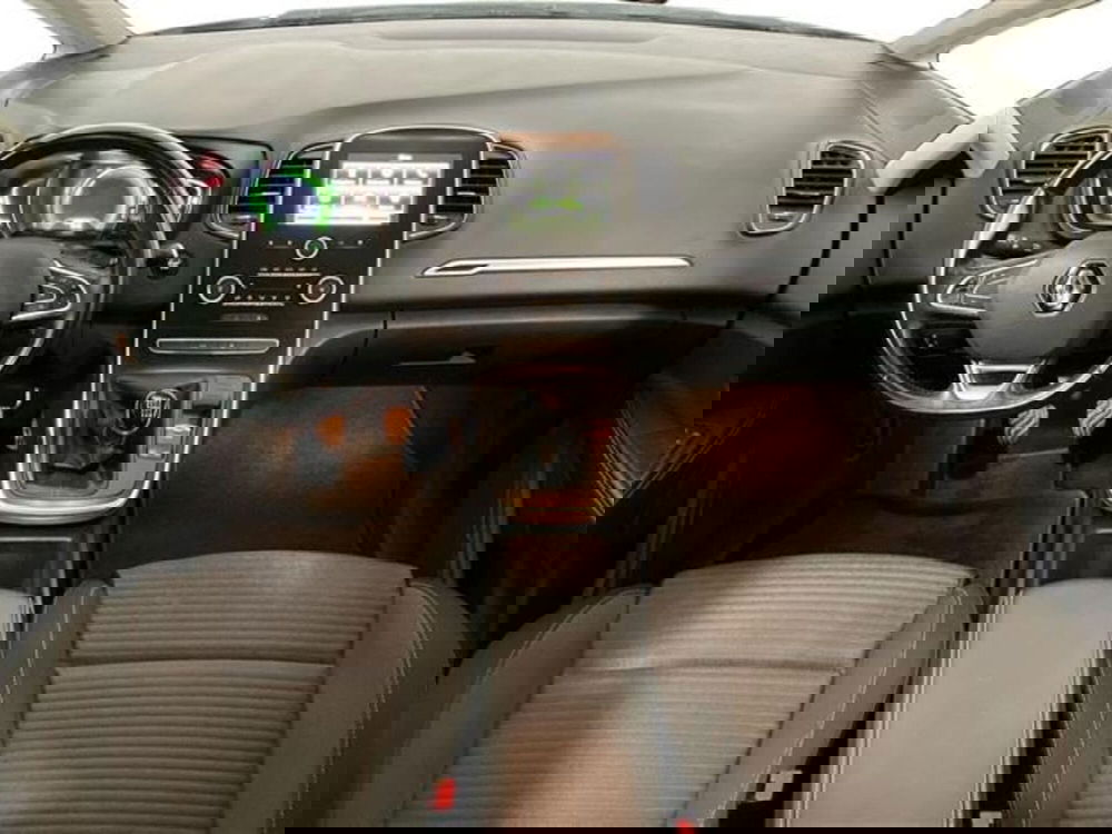 Renault Scenic E-Tech Electric usata a Como (9)