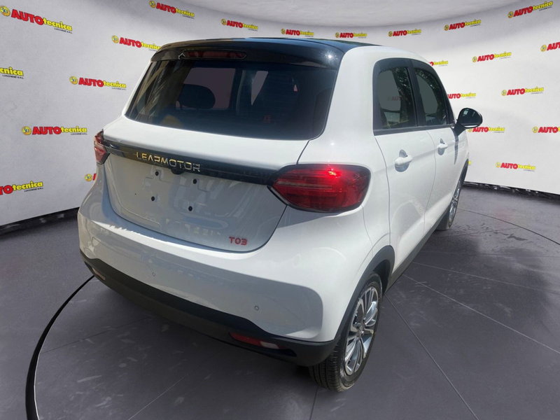 Leapmotor T03 nuova a Lucca (4)