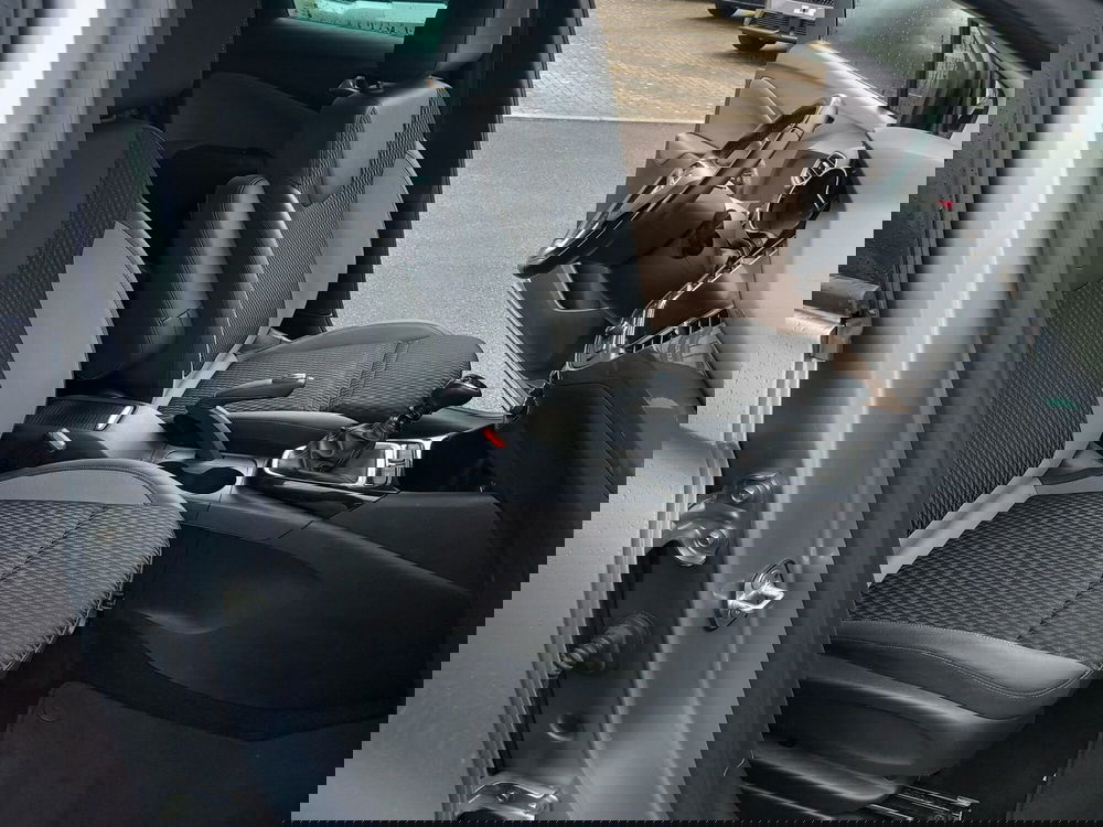 Opel Crossland X usata a Lucca (12)