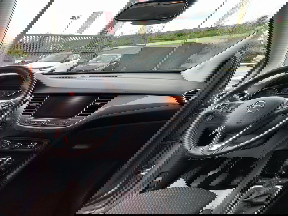 Opel Crossland X usata a Lucca (14)