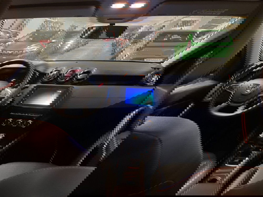 Dacia Duster usata a Milano (15)