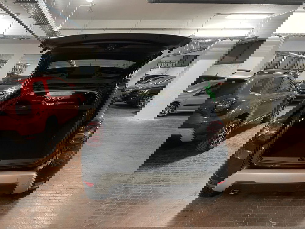 Dacia Duster usata a Milano (6)