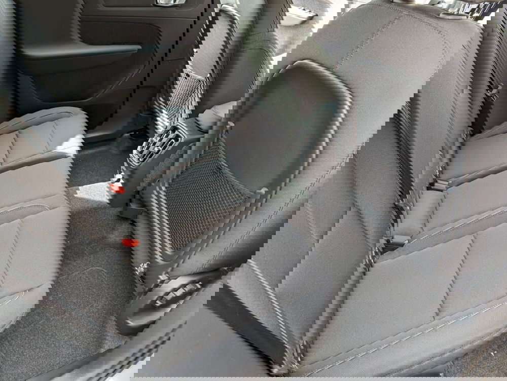 Volvo XC40 nuova a Pescara (12)