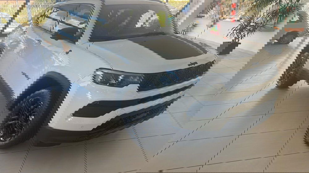 Jeep Compass nuova a Salerno (2)