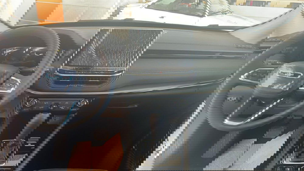 Jeep Compass nuova a Salerno (5)