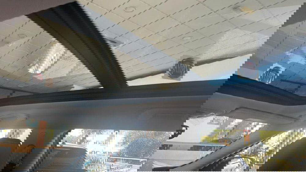 Jeep Compass nuova a Salerno (8)