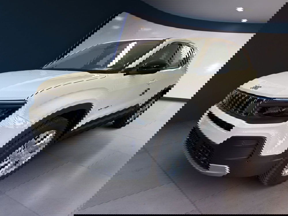 Jeep Avenger nuova a Salerno