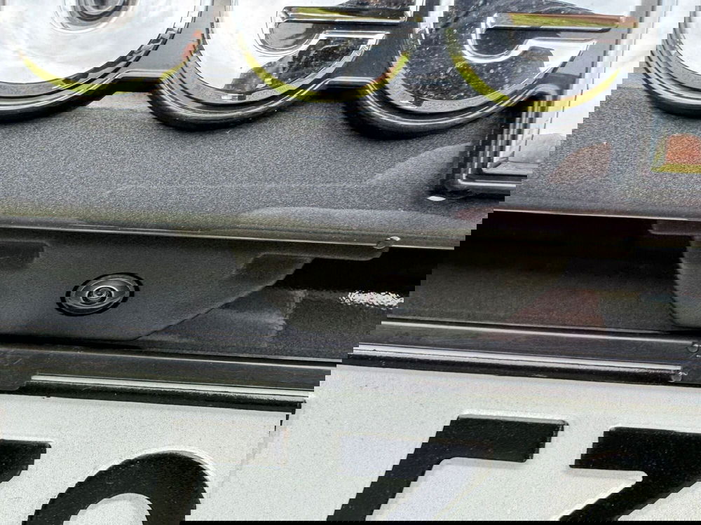 Jeep Renegade usata a Salerno (15)