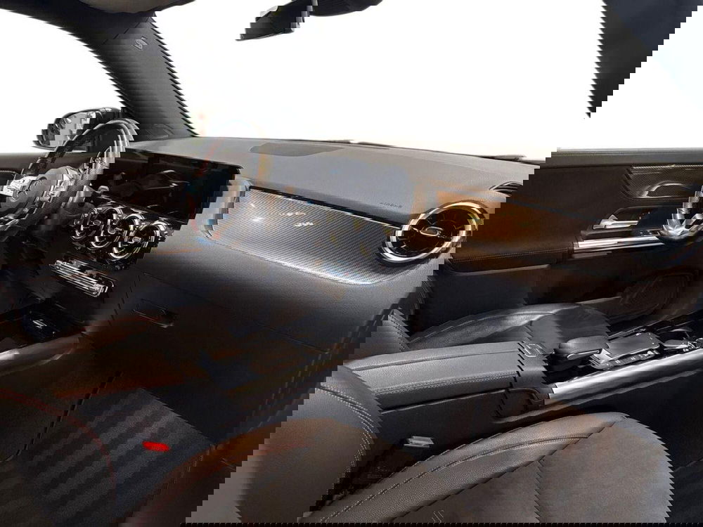 Mercedes-Benz GLA SUV usata a Prato (15)