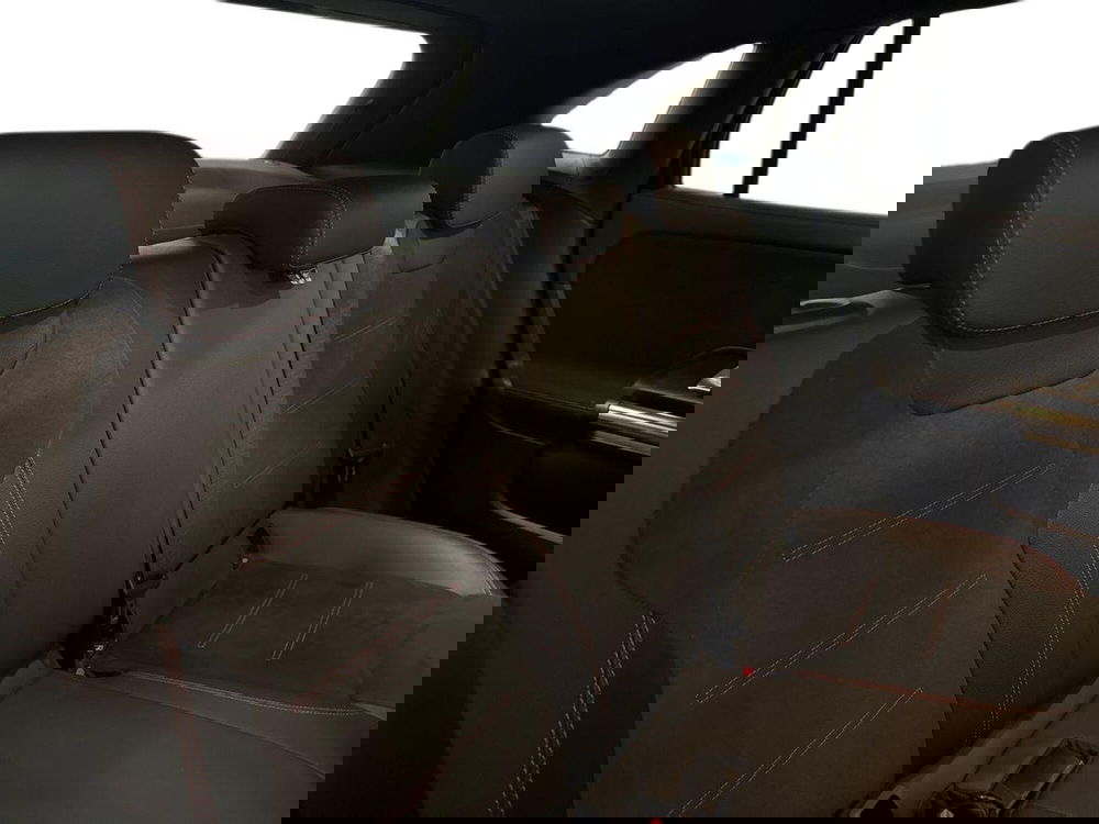 Mercedes-Benz GLA SUV usata a Prato (16)