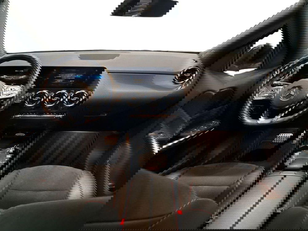 Mercedes-Benz GLA SUV usata a Prato (9)