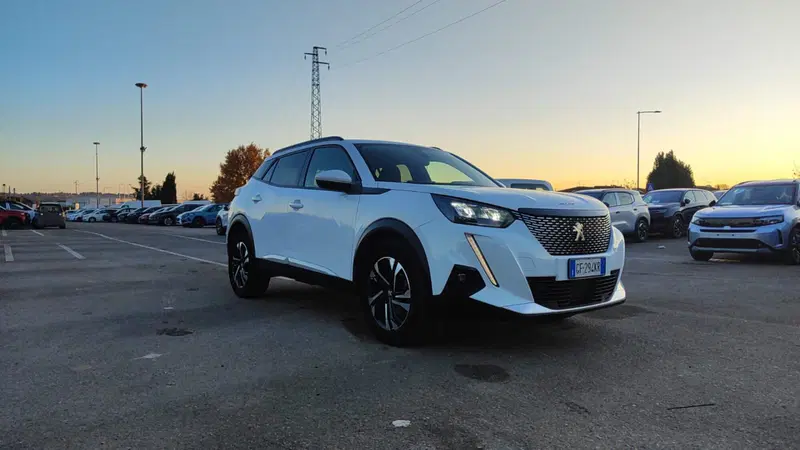 Peugeot 2008 usata a Firenze (13)