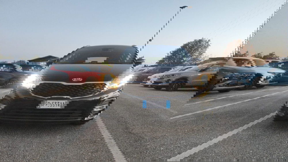 Kia Carens usata a Firenze (14)