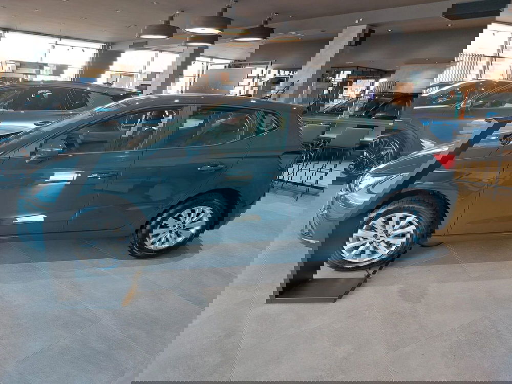 SEAT Ibiza nuova a Frosinone (6)