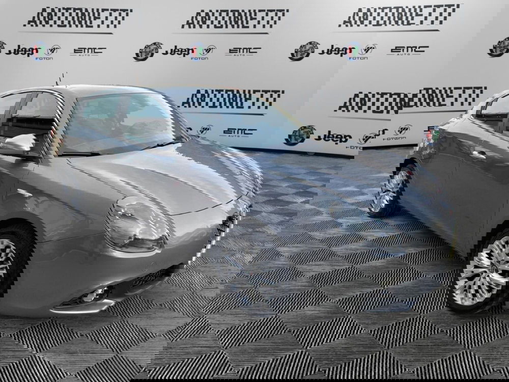 Alfa Romeo Giulietta usata a Ancona (3)