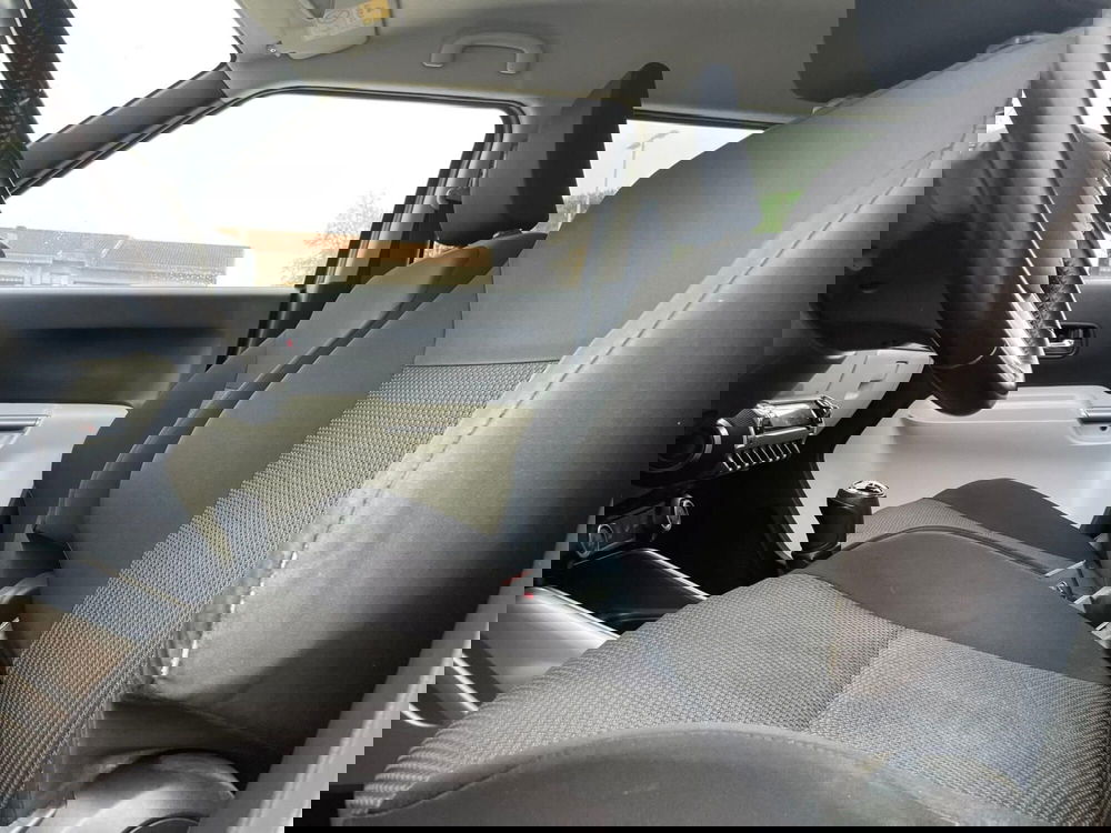 Suzuki Ignis usata a Ancona (11)