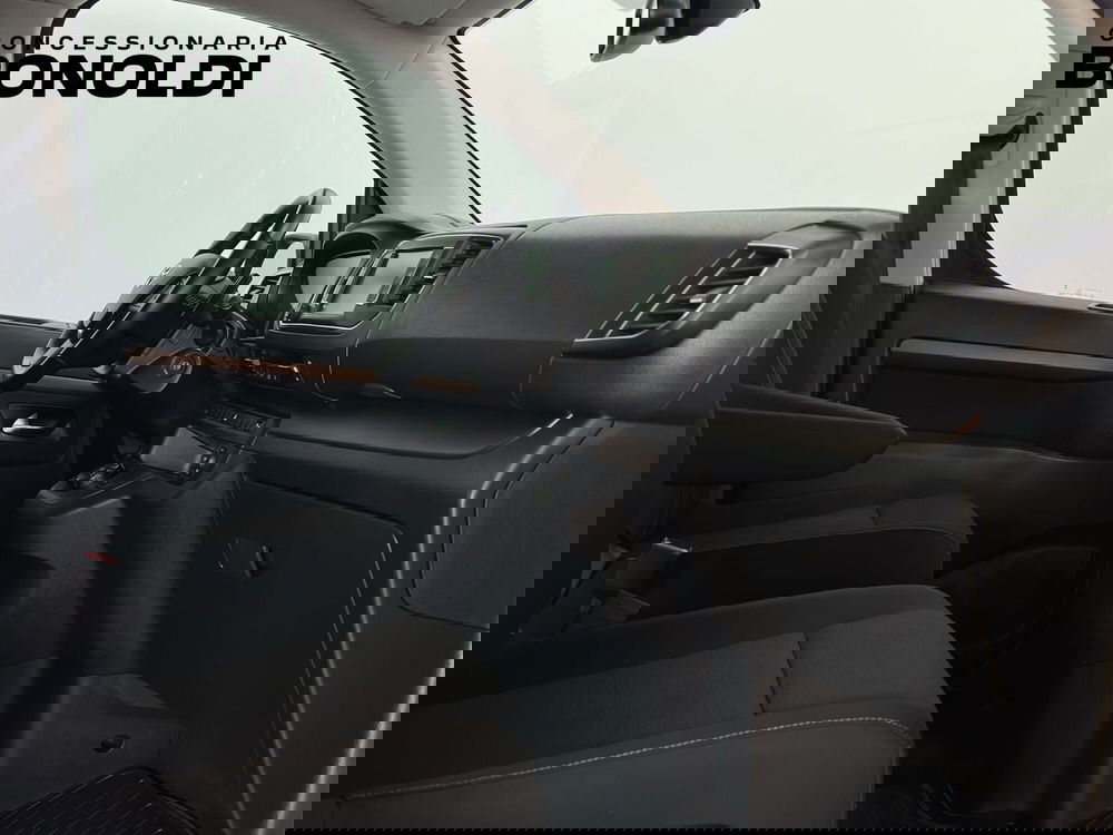 Toyota Proace Verso usata a Brescia (17)