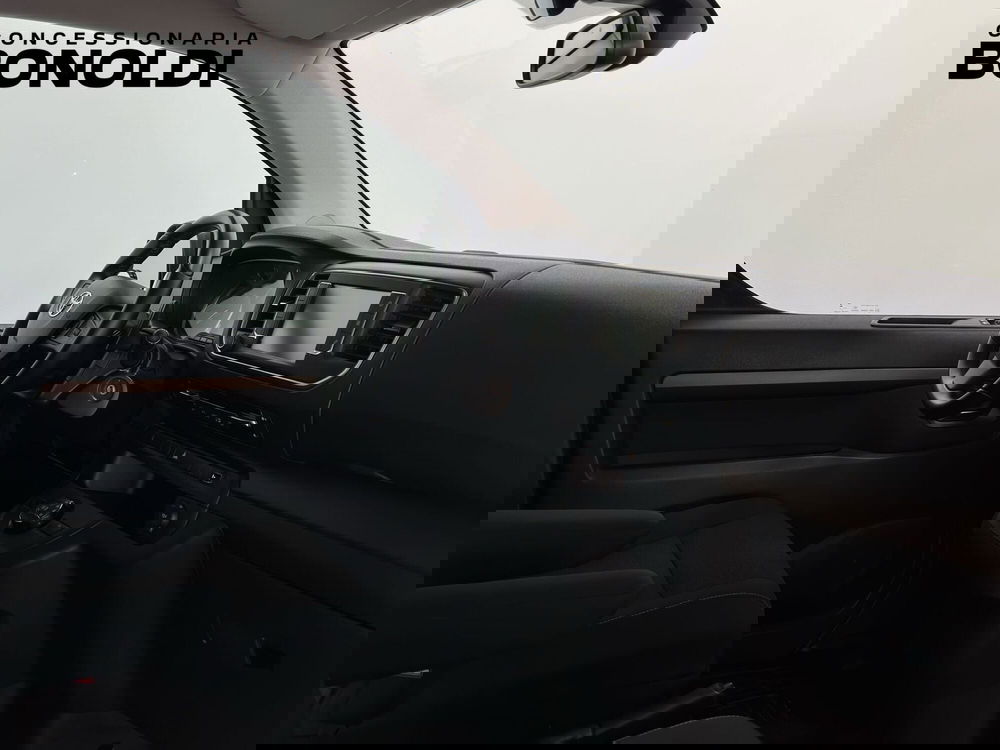 Toyota Proace Verso usata a Brescia (18)