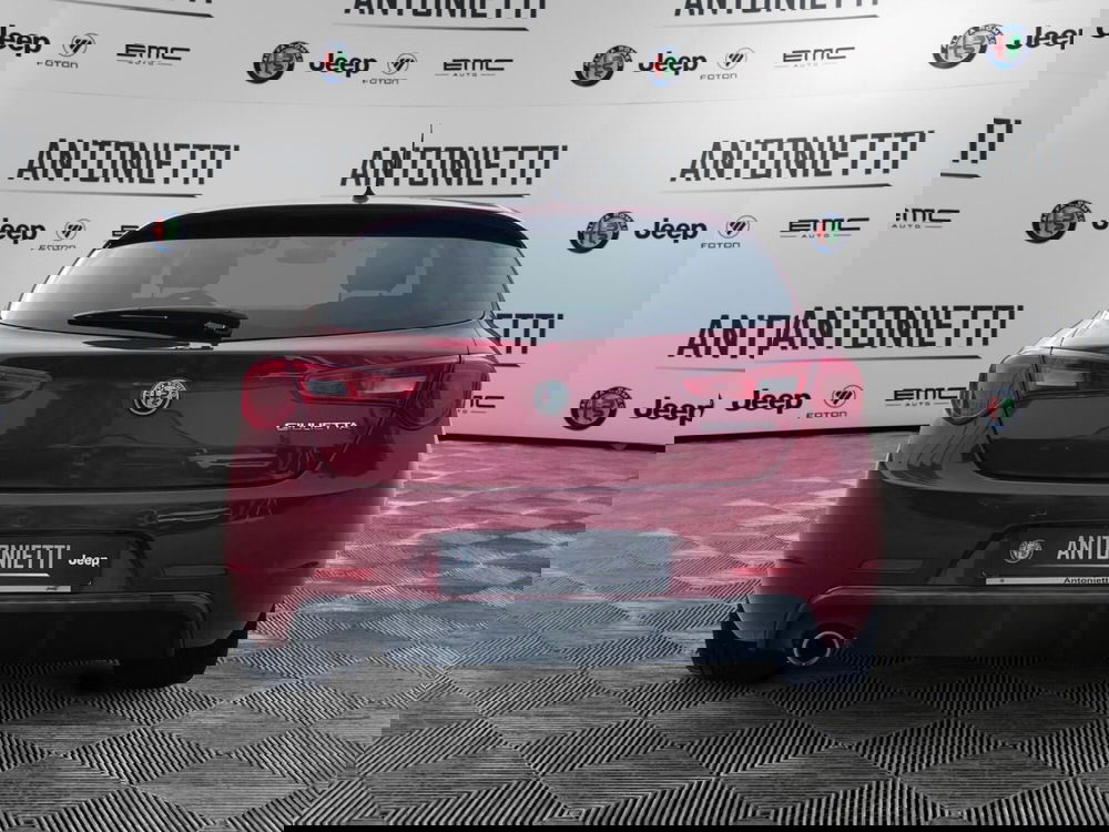 Alfa Romeo Giulietta usata a Ancona (6)