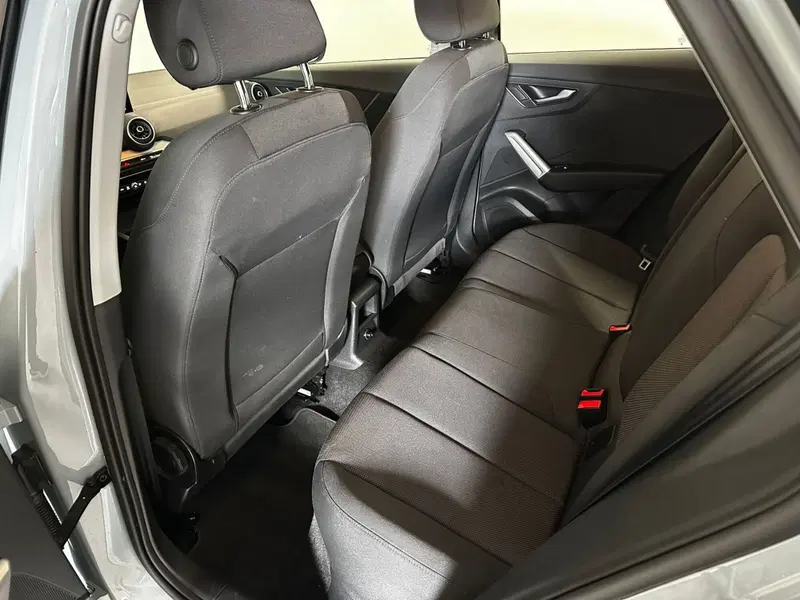 Audi Q2 usata a L'Aquila (13)