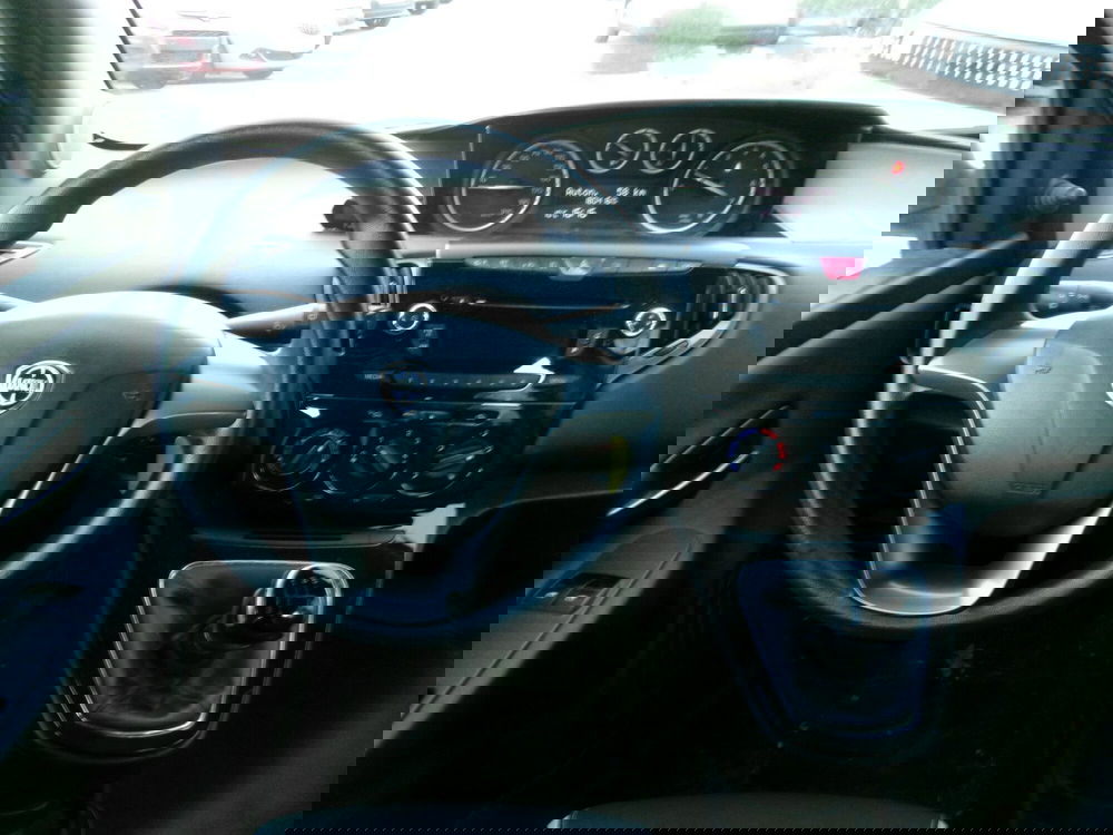 Lancia Ypsilon usata a Venezia (13)