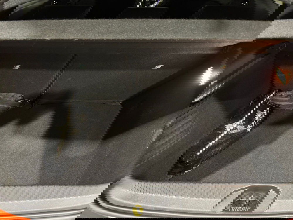 Renault Clio usata a Milano (18)