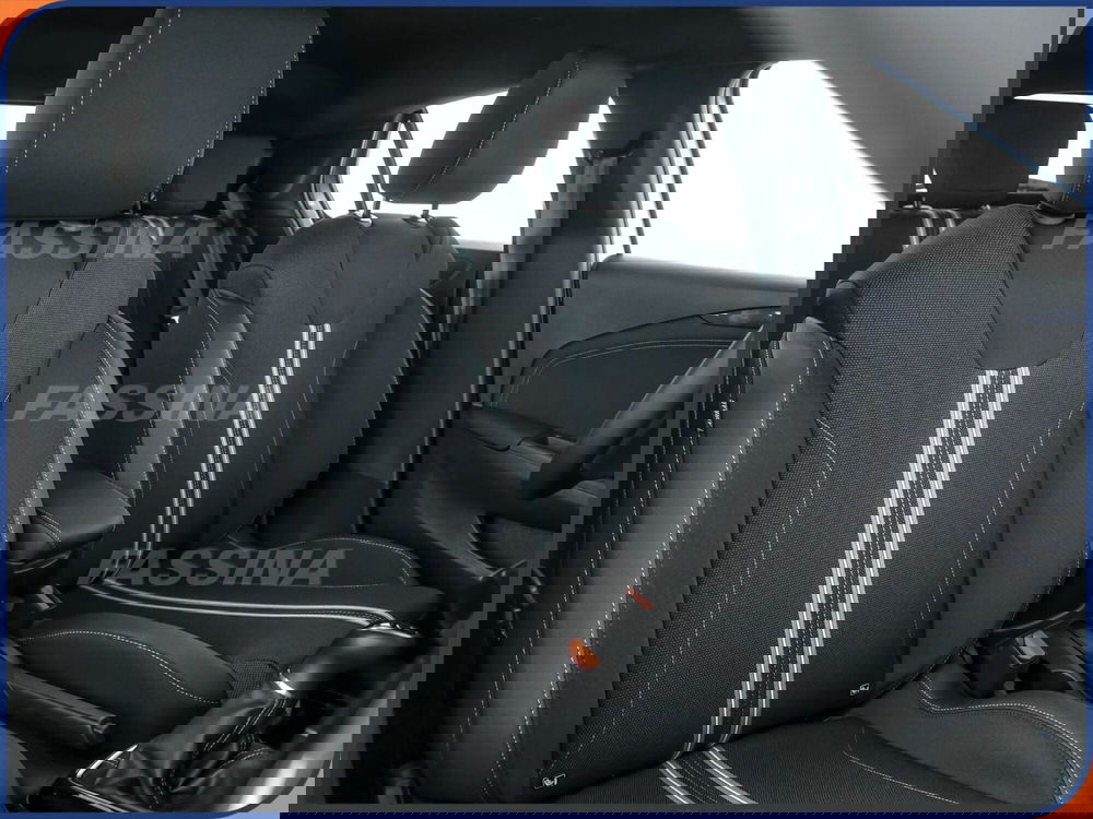 Opel Corsa usata a Milano (12)