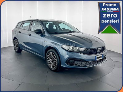 Fiat Tipo Station Wagon Tipo SW 1.6 mjt Cross s&amp;s 130cv del 2024 usata a Milano