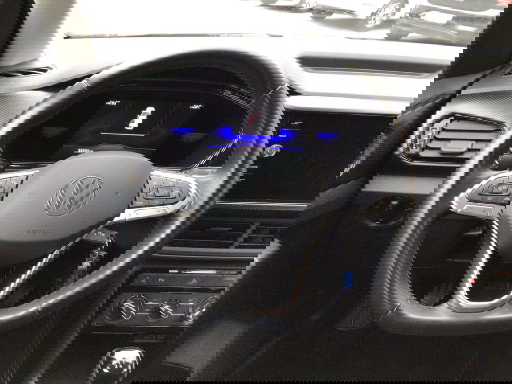 Volkswagen T-Cross usata a Genova (11)