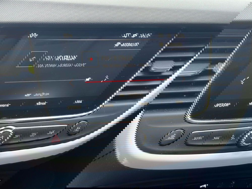 Opel Crossland usata a Piacenza (13)