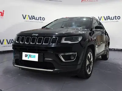 Jeep Compass 1.6 Multijet II 2WD Limited del 2019 usata a Massa