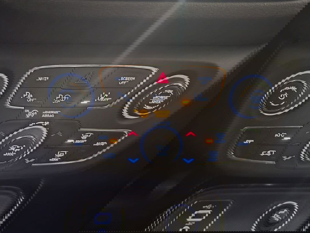 Jeep Compass usata a Massa-Carrara (12)