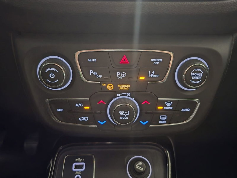 Jeep Compass usata a Massa-Carrara (12)