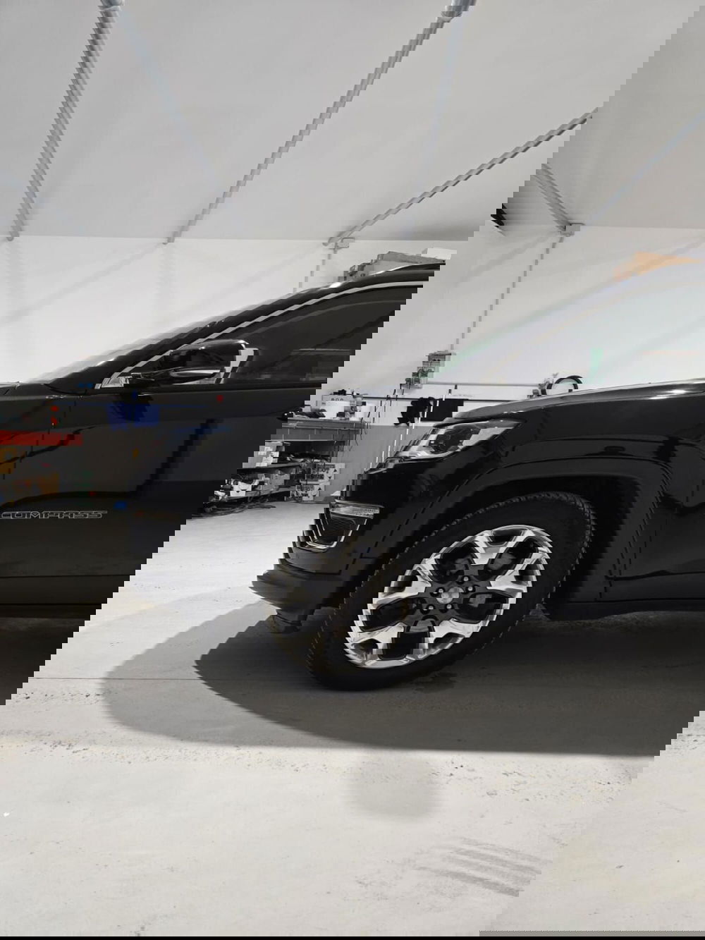 Jeep Compass usata a Massa-Carrara (20)