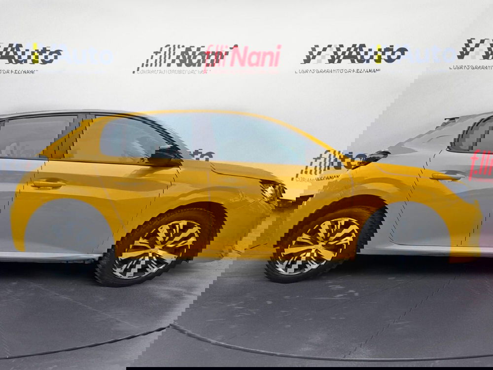 Peugeot 208 usata a Massa-Carrara (8)